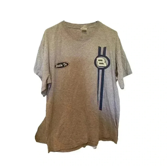 CHASE A UTHENTICS GRAY TEE WITH DALE EARNHARDT JR CAR - Picture 1 of 2